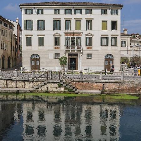 Le Camere Di Palazzo Bortolan Тревизо Экстерьер фото