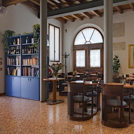 Le Camere Di Palazzo Bortolan Тревизо Экстерьер фото