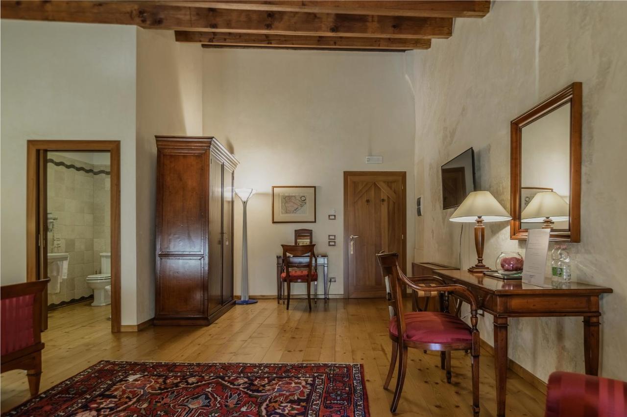 Le Camere Di Palazzo Bortolan Тревизо Экстерьер фото